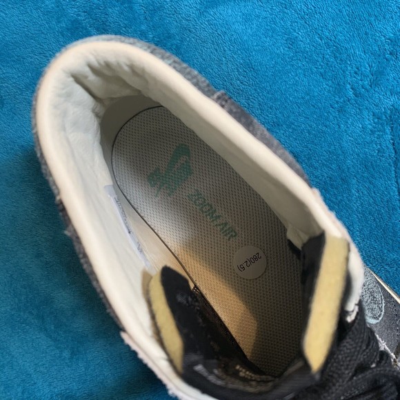 Nike SB Zoom Blazer Mid PRM Black Light Dew DA1839-001 Men's size 10 - Picture 9 of 11